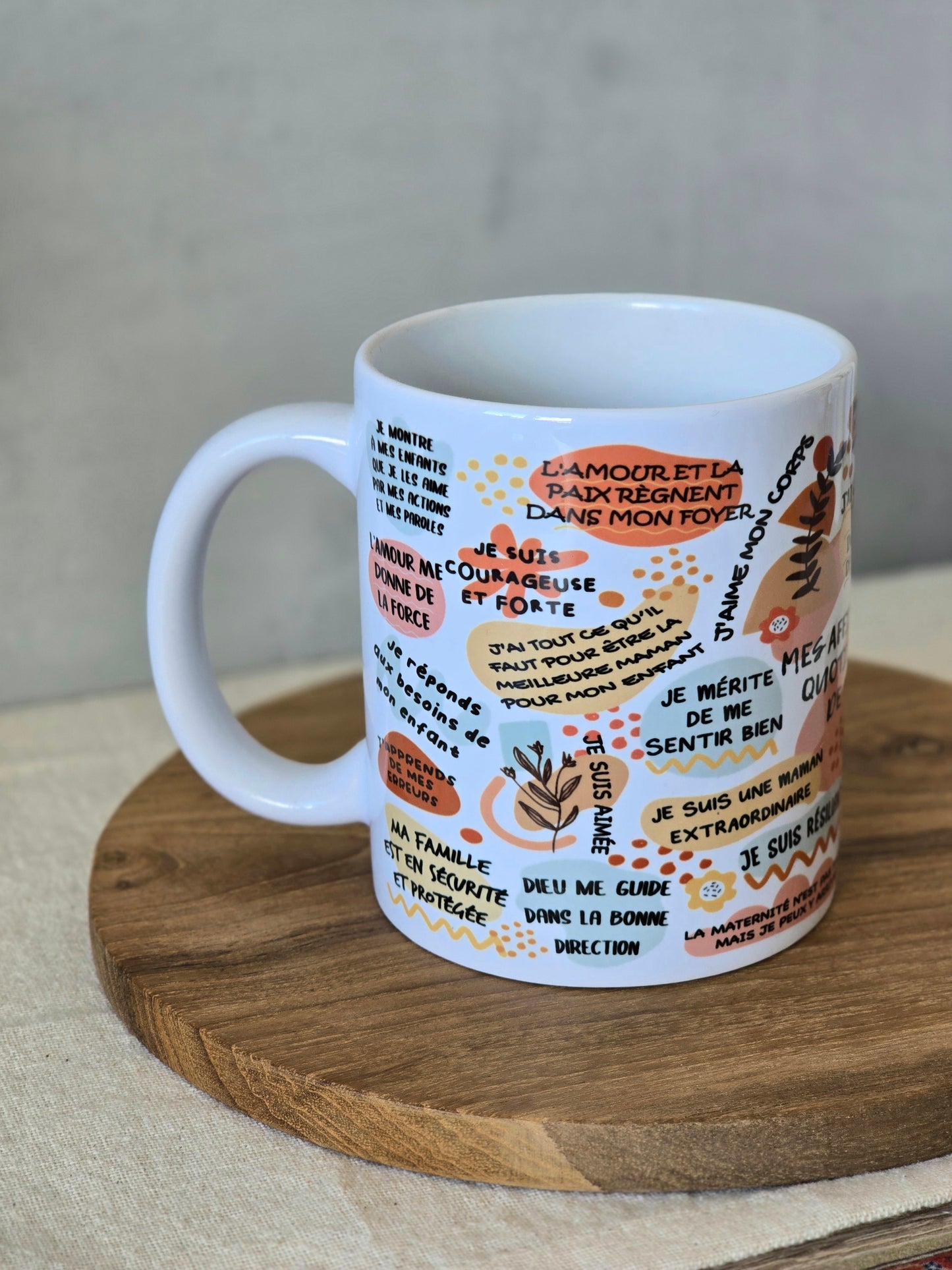 ‘Mes Affirmations Quotidiennes de Maman’ Mug
