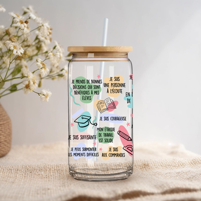 'Affirmations Quotidiennes pour les Enseignantes' Glass Cup