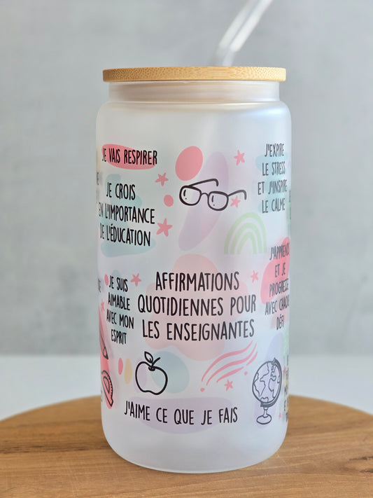 „Tägliche Affirmationen für Lehrerinnen – Sublimationsstil