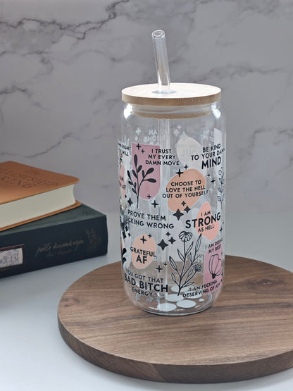 Bad Bitch Tasse mit täglichen Erinnerungen