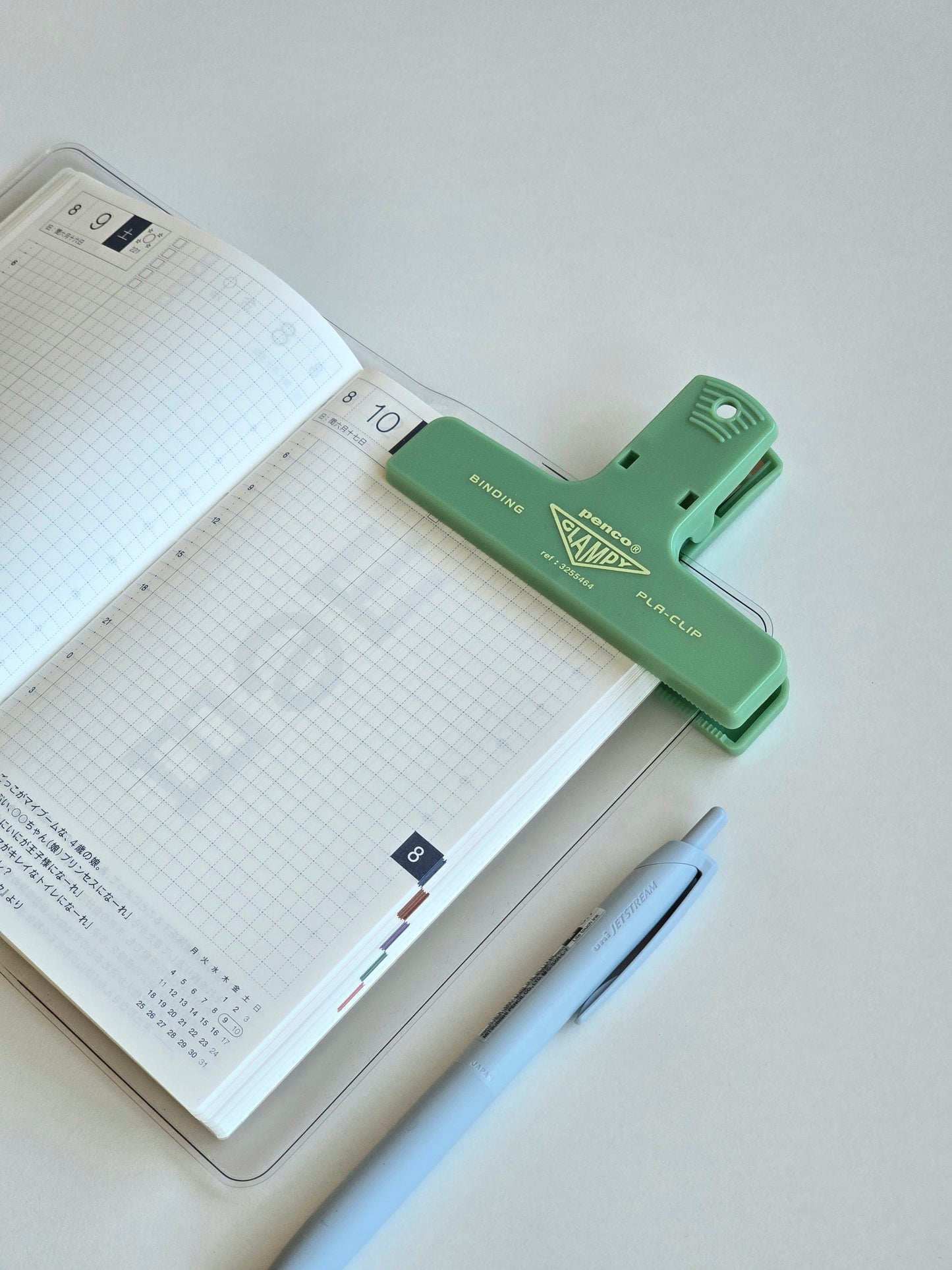 Penco Clampy Retro Plastic Clip