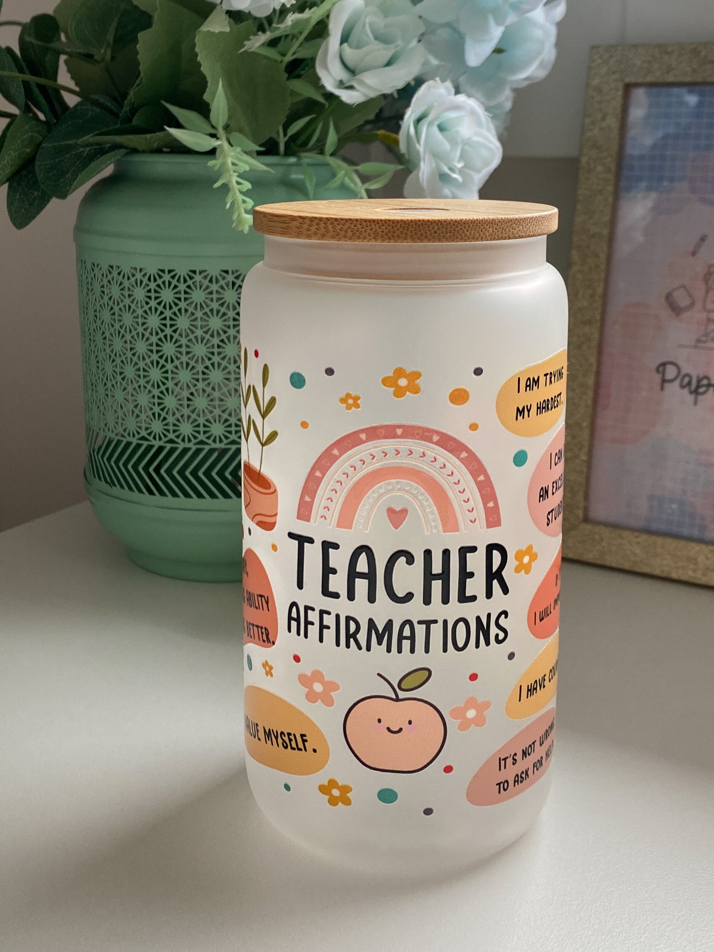 'Teacher Affirmations' Regenbogen-Tasse