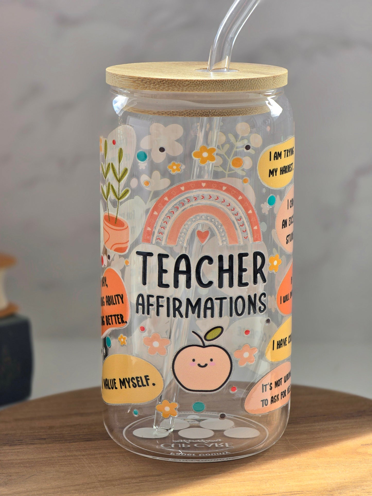 'Teacher Affirmations' Regenbogen-Tasse